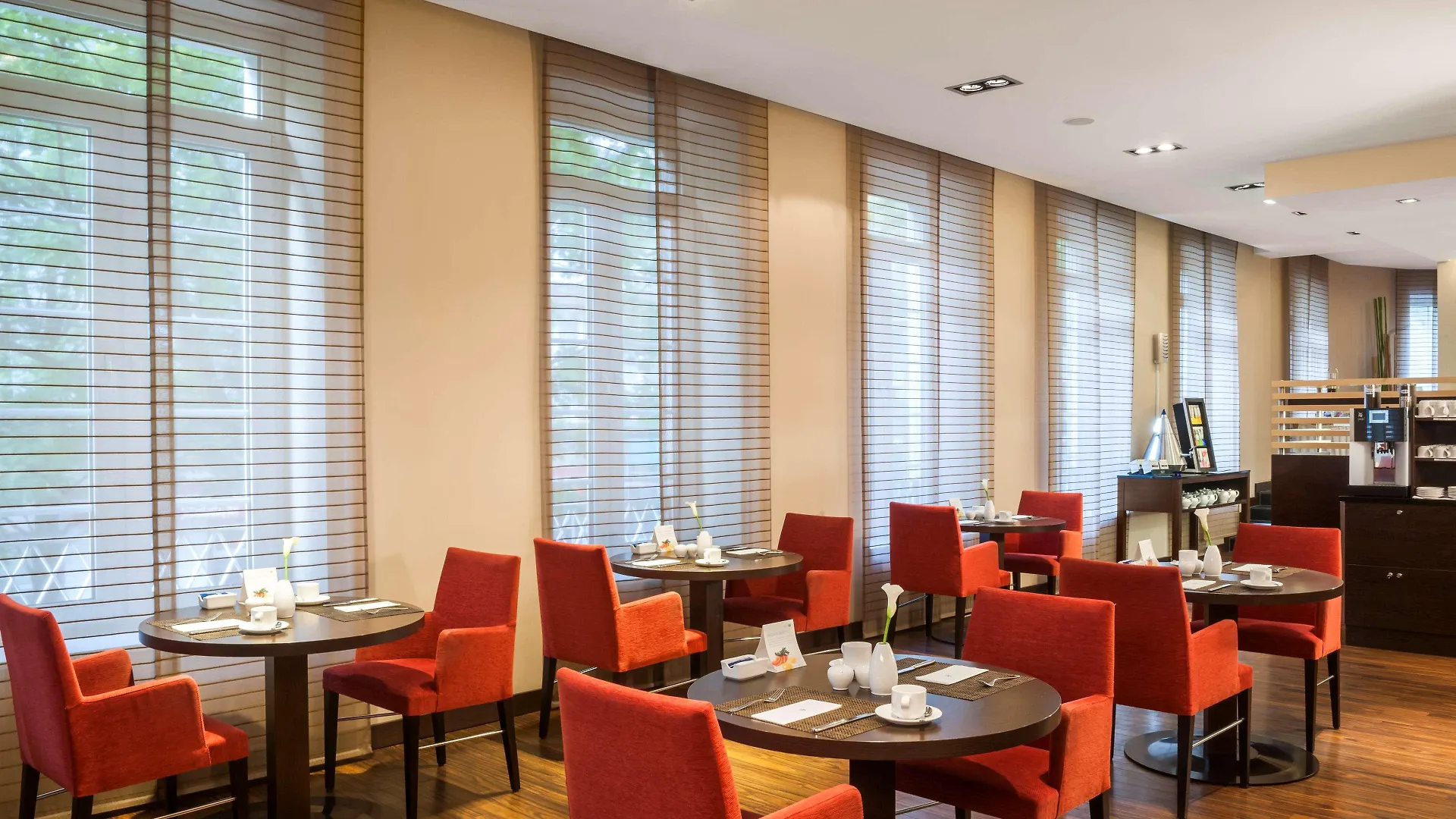 **** Hotel NH Düsseldorf Königsallee Deutschland