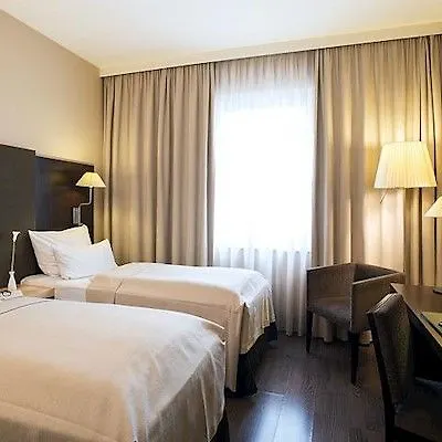 NH Düsseldorf Königsallee Hotel